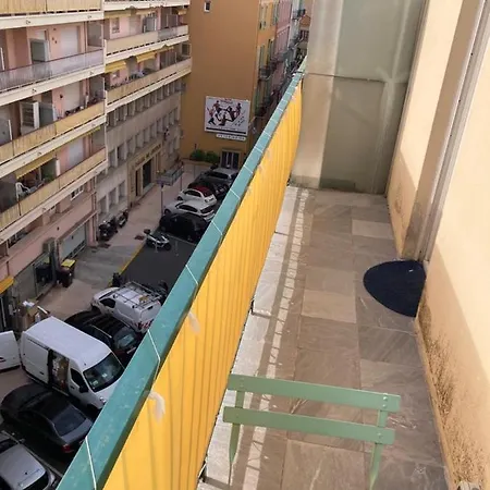 Apartamento Prato Charment 2 Pieces, Centre Ville,1 Min
