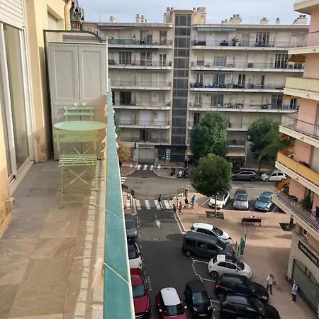 Апартаменты Prato Charment 2 Pieces, Centre Ville,1 Min Ментона